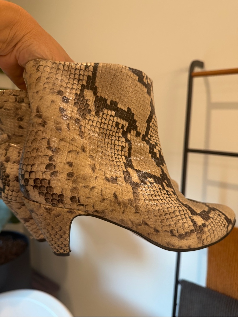 Anonymous Copenhagen hilly stiletto 50mm- python print leather booties